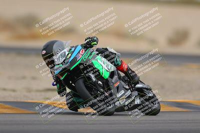 media/Dec-03-2022-CVMA (Sat) [[a3451eb8a4]]/Race 8 500 Supersport-350 Supersport/